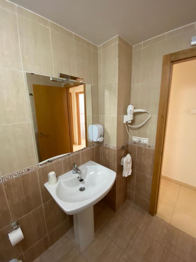 Apartment Dp Calvo Sotelo 164, 4d